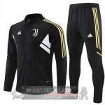 Juventus Insieme Completo Nero Bianco Giallo Giacca 2022-23 Juventus Insieme Completo Nero Bianco Giallo Giacca 2022-23