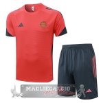 Set Completo Formazione Maglia Bayern Monaco 2025 2026 Rosso Verde Set Completo Formazione Maglia Bayern Monaco 2025 2026 Rosso Verde