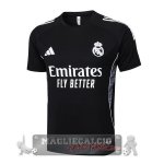 Maglia Formazione Real Madrid 2025 2026 Nero Bianco Maglia Formazione Real Madrid 2025 2026 Nero Bianco
