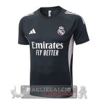 Maglia Formazione Real Madrid 2025 2026 Grigio Navy Rosa Maglia Formazione Real Madrid 2025 2026 Grigio Navy Rosa